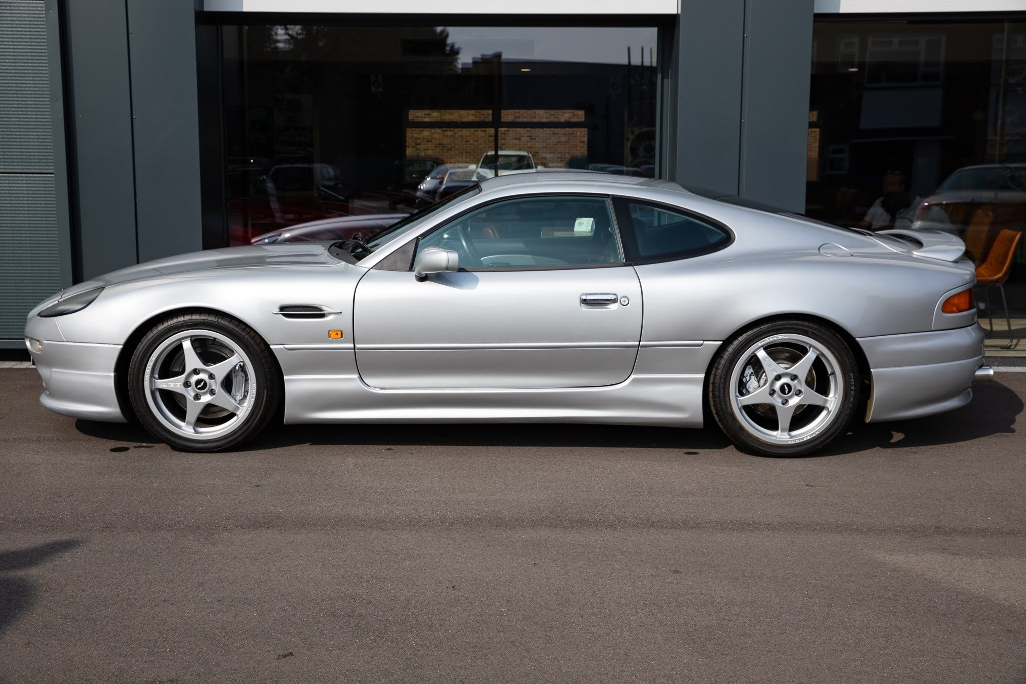ASTON MARTIN | DB7 ALFRED DUNHILL