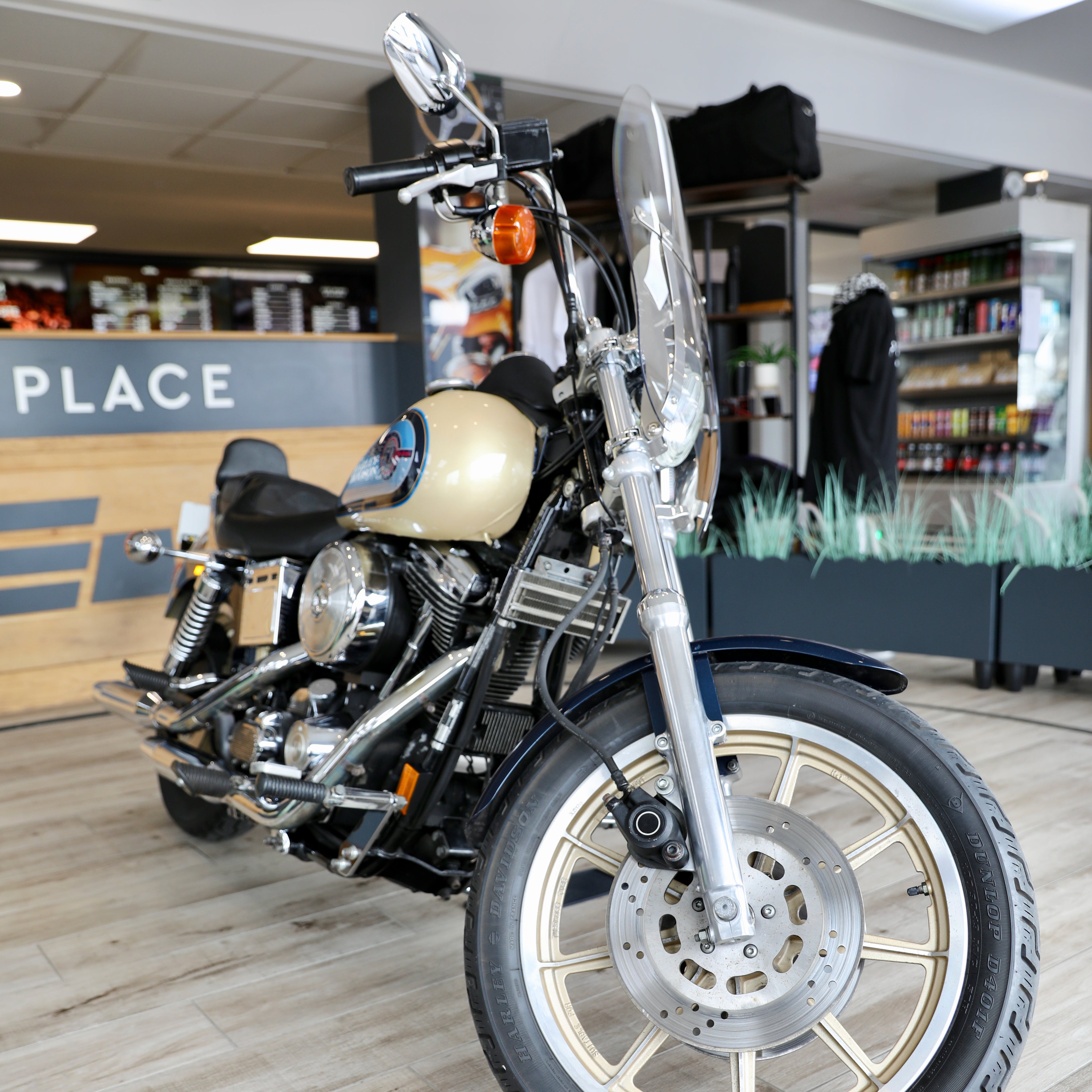 HARLEY DAVIDSON DAYTONA DYNA GLIDE 50TH ANNIVERSARY EDITION